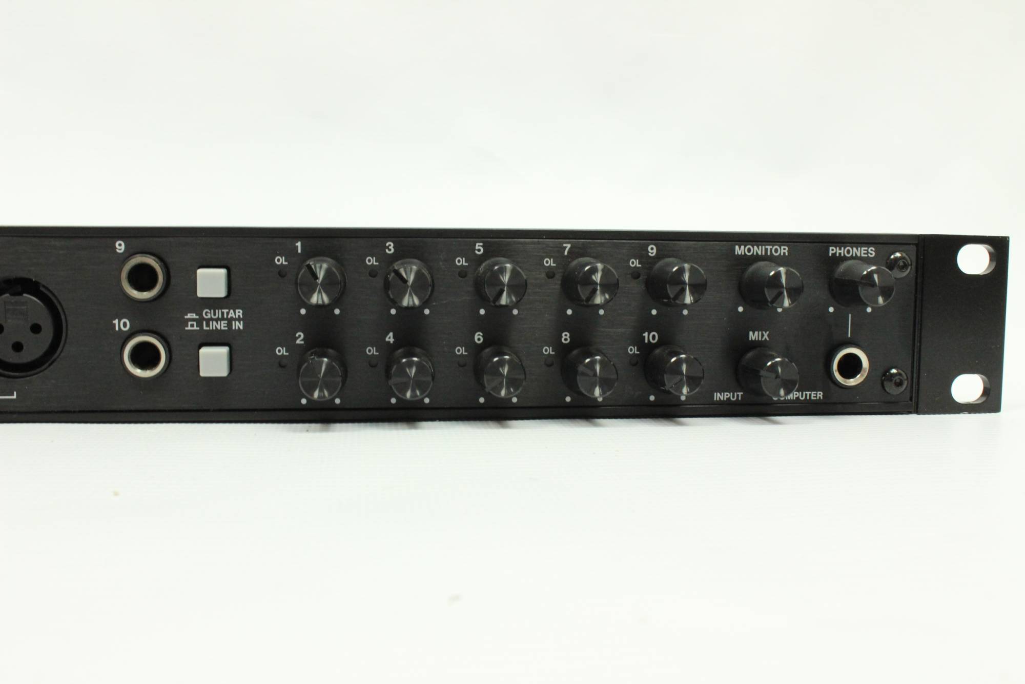 Звуковая карта Tascam US-1800 USB 2.0 Audio/MIDI Interface (не